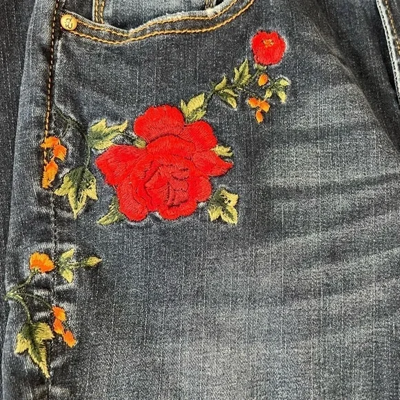 Driftwood Floral Boho Embroidery Distressed Skinny Denim Jeans Women’s 26 - Picture 8 of 11